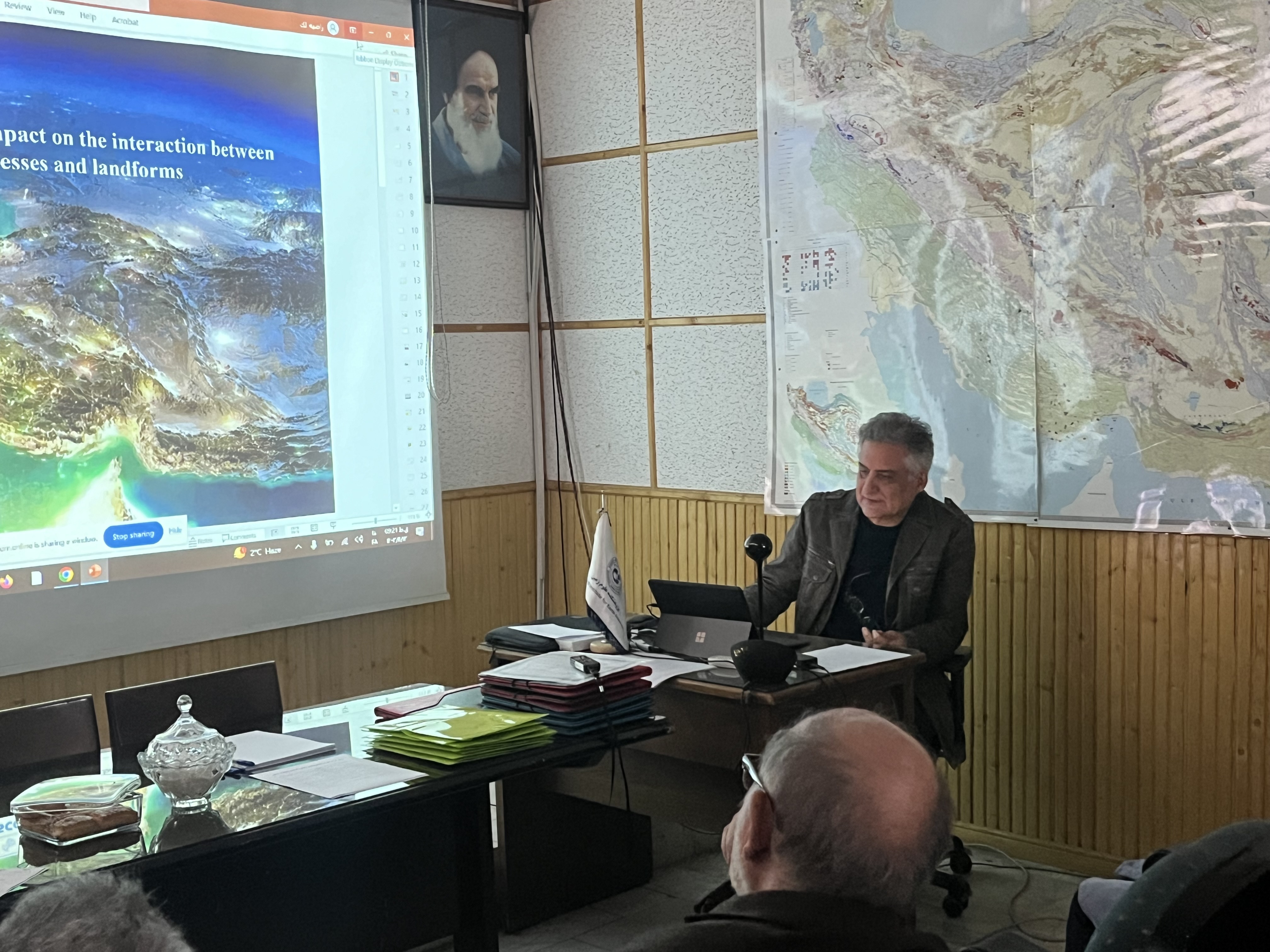 پایان نشست آموزشی ژئومورفولوژی و بازسازی مخاطرات ساحلی